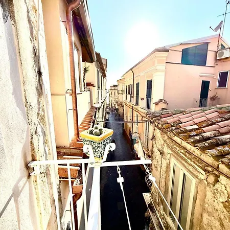 Balconi Su Apartment *